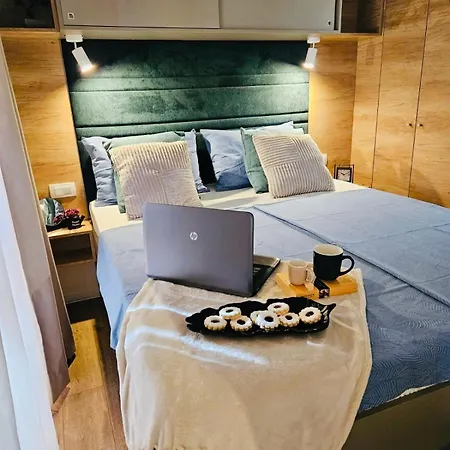 Campsite Mobile Peponi Del Mar, Brand New