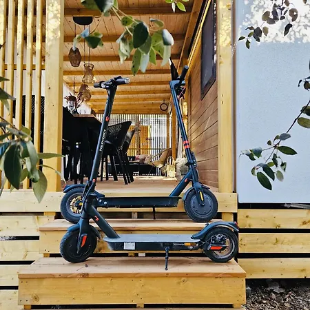 Mobile Peponi Del Mar, Brand New Camping