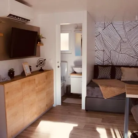 Mobile Peponi Del Mar, Brand New