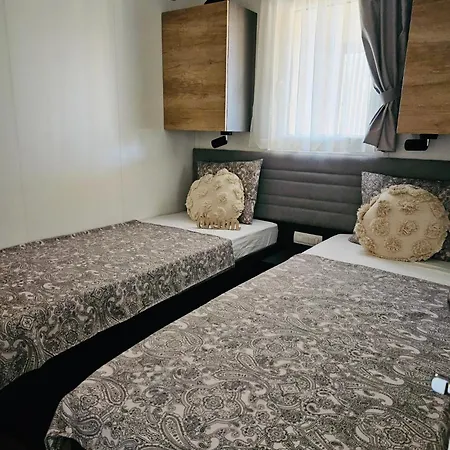 Campsite Mobile Peponi Del Mar, Brand New Biograd Na Moru